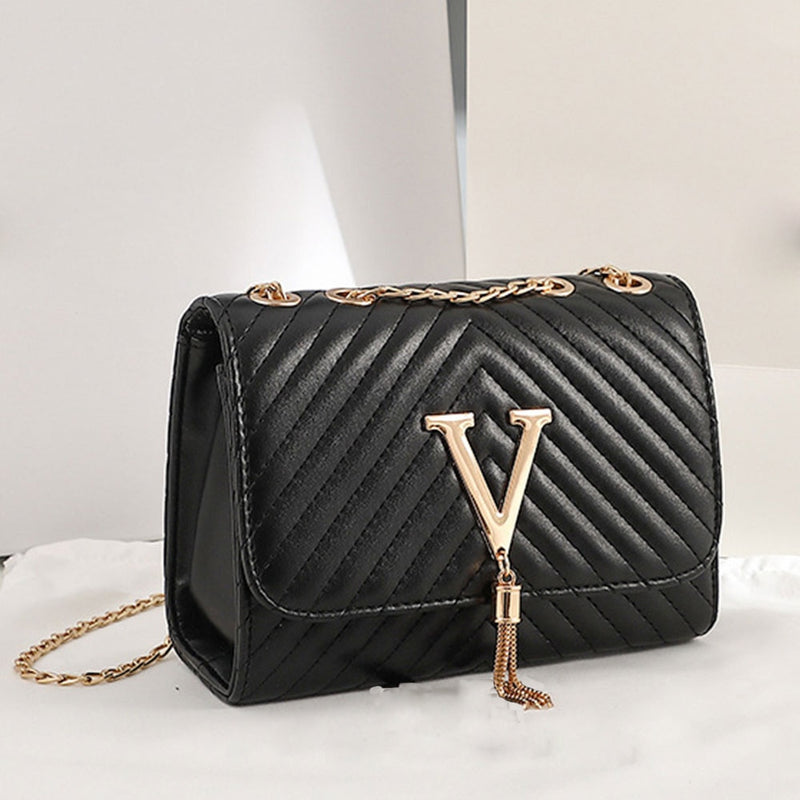 tendencia 2022 Bolsa feminina design de luxo em V