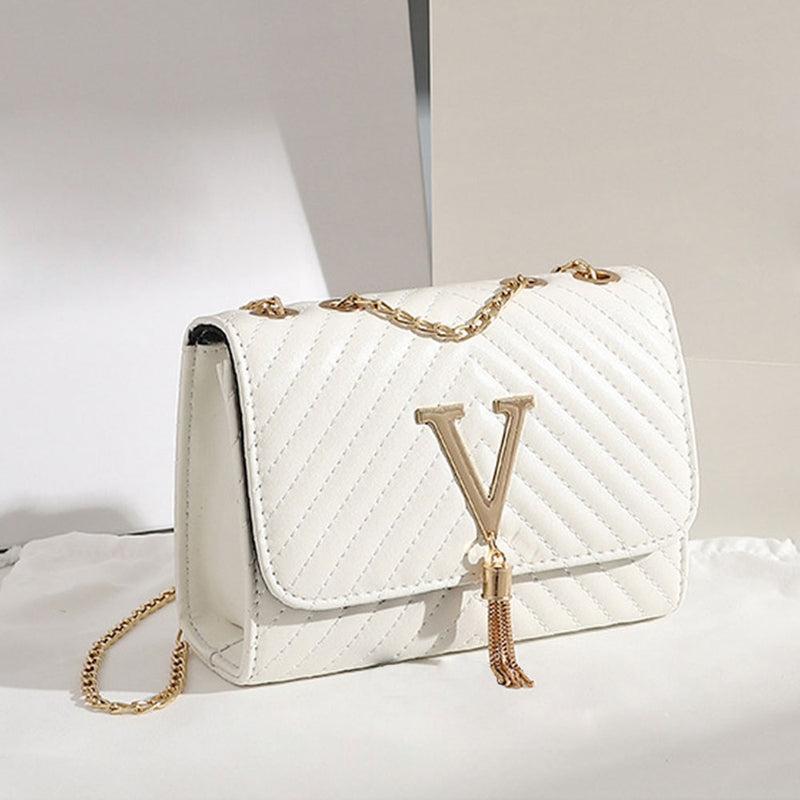 tendencia 2022 Bolsa feminina design de luxo em V